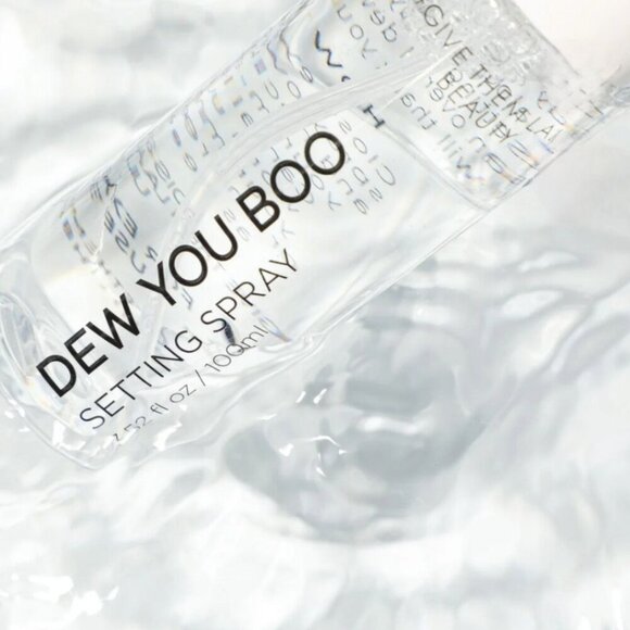 Dew You Boo Setting Spray 3.4oz – Hydrating Vegan Mist for Dewy Glow - Picture 2 of 10